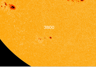 Los astrónomos sorprendidos por la actividad del Sol: una mancha solar de alta latitud durante el Ciclo Solar 25