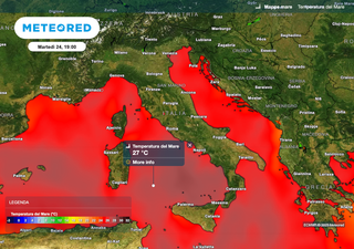 Mar Mediterraneo caldissimo, temperature anomale tipiche di fine luglio: l'esperto avverte sui rischi per l'Italia
