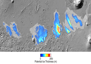 La nave Mars Express puede haber detectado la mayor capa de hielo de agua enterrado en el ecuador de Marte