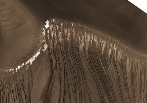 Se ha observado la presencia de agua l&iacute;quida en Marte, &iquest;podr&iacute;a ser la primera vez?