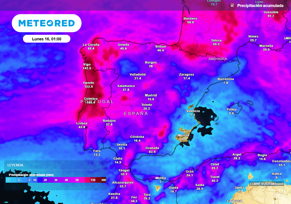 Hasta en 8 comunidades se podrán acumular más de 100 l/m2 desde hoy hasta el próximo domingo. En algunas zonas como el oeste de Galicia, los acumulados serán significativamente mayores.