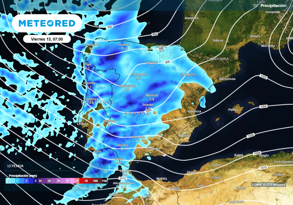 El próximo viernes al paso de un frente se generalizarán las lluvias en la Península y estas irán dando paso a las nevadas en las montañas. Se producirán acumulados destacados.