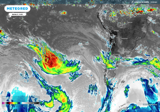 'Más de 60 mm en 24 horas': sistema frontal cruza por Chile central y no será el único de la semana en el país