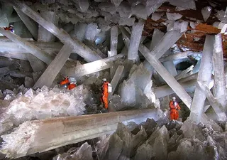 La Cueva de Cristal de Naica es una majestuosa cueva en el norte de México donde se esconde el Chihuahua