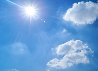 Massa de ar seco ganha força e temperaturas se elevam no Sul