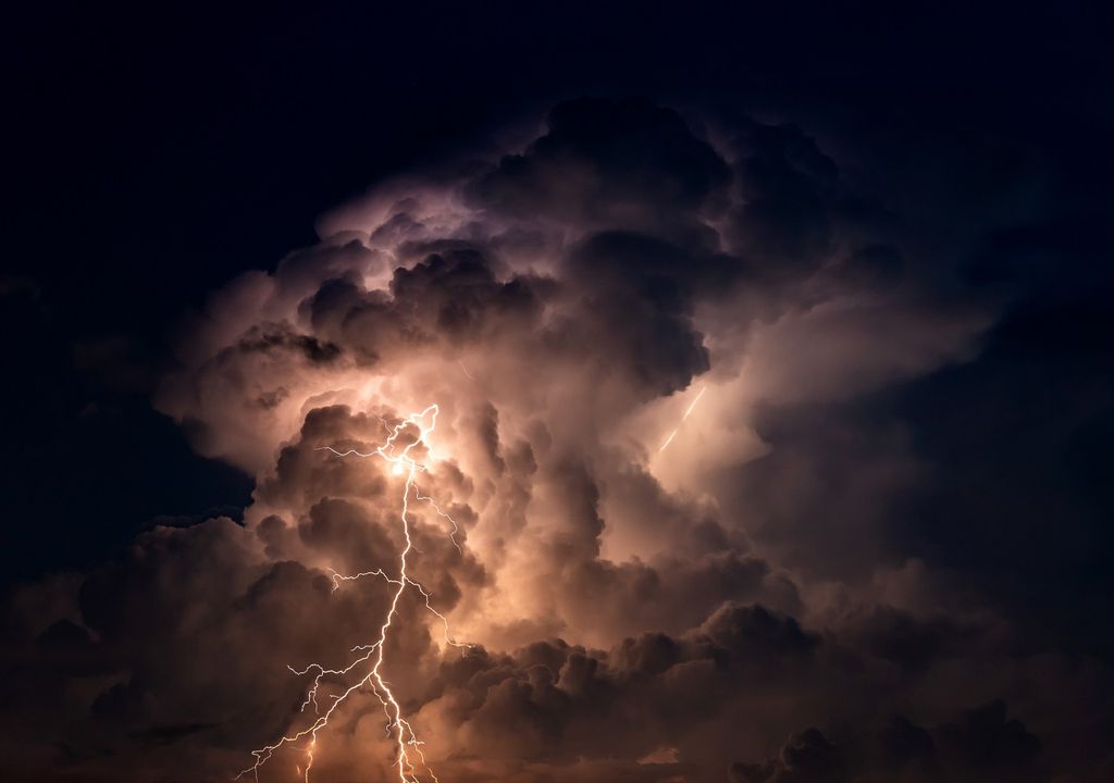 Tormenta eléctrica