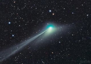 Amanhã o "cometa verde" alcançará a sua máxima aproximação à Terra