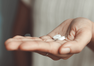 Medicamentos reciclados: bacteria es capaz de producir paracetamol a partir de plástico