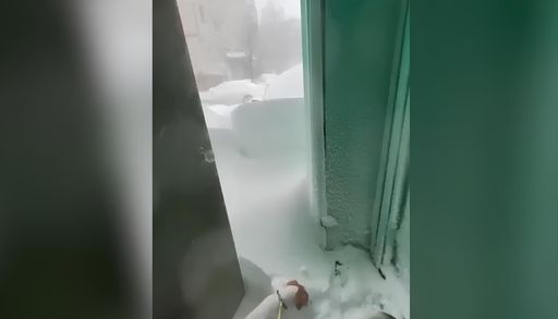 Una tormenta invernal deja 60 cm de nieve en muy pocas horas en la ciudad rusa de Noyabrsk en pleno mes de mayo