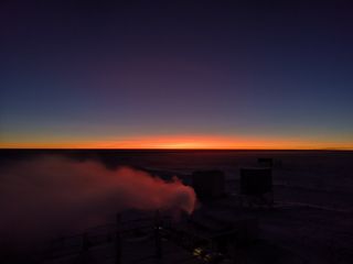 Mediodía antártico