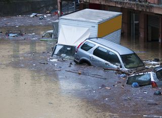 Mediterraneo caldo, si apre la stagione dei fenomeni violenti