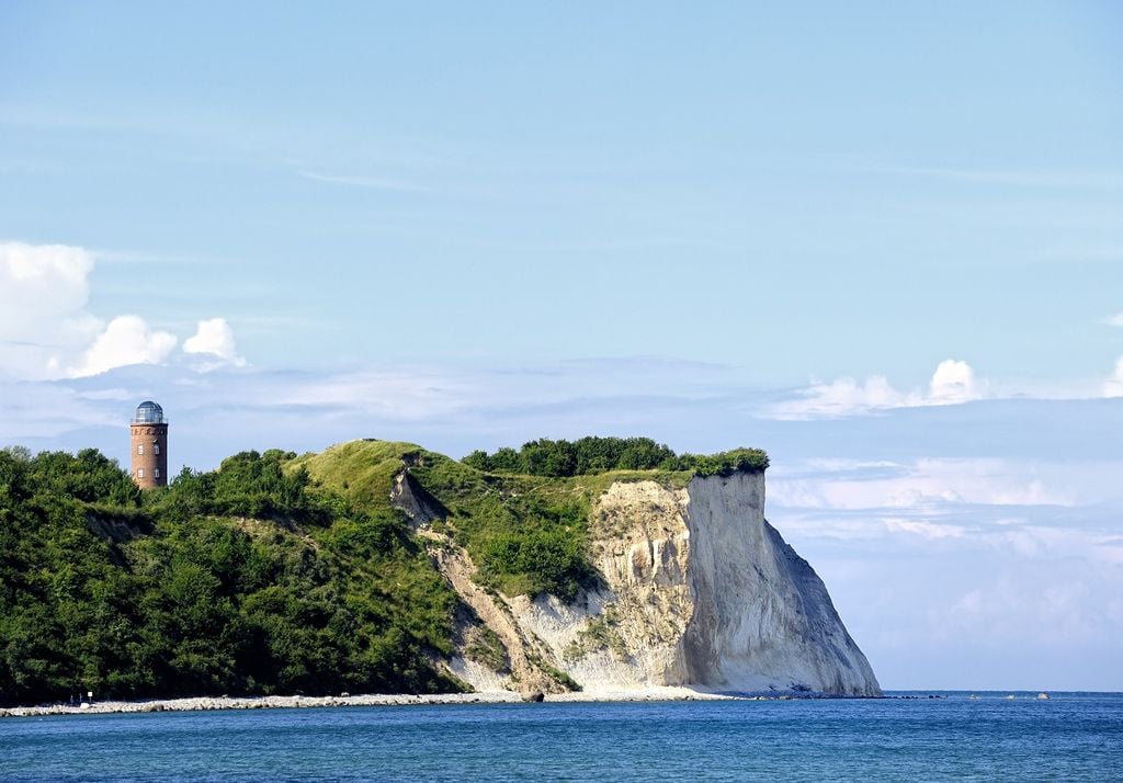Am Kap Arkona auf Rügen wurde eine alte Wetterstation versteigert (Foto: Adobe Stock)