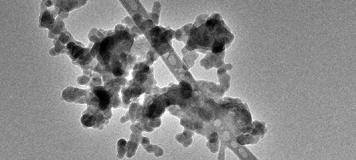 Imagen microscópica del carbono negro. Fuente: Brookhaven National Laboratory