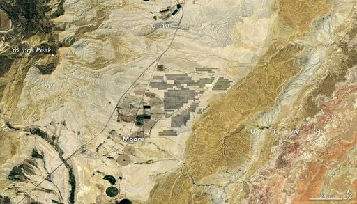 Un megaproyecto de un mill&oacute;n de paneles solares