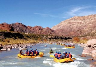 Los 4 mejores lugares para practicar rafting en Argentina este verano