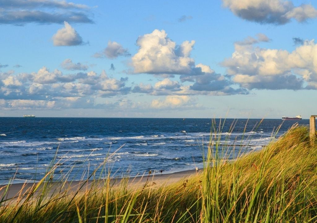 Bei menschlichen Eingriffen wird in der Nordsee genauso viel Sand bewegt wie durch natürliche Strömungen, nämlich etwa 200 Millionen Tonnen im Jahr. Das geht aus einer neuen Studie hervor. Bild: Henning Westerkamp/Pixabay