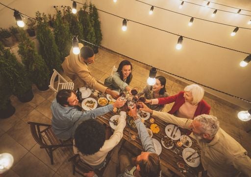Mesa adentro o mesa afuera: el pron&oacute;stico prepara un men&uacute; con sorpresas para la mesa de Nochebuena y Navidad