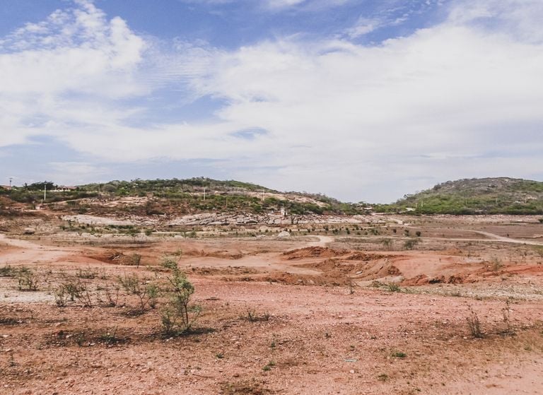 Mesmo com previs&atilde;o de muita chuva no Brasil, estes 8 estados est&atilde;o sob alertas de baixa umidade e de calor intenso