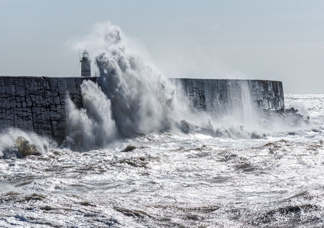 Met Office issues yellow warnings as the UK braces for 60-70 mph gusty ...