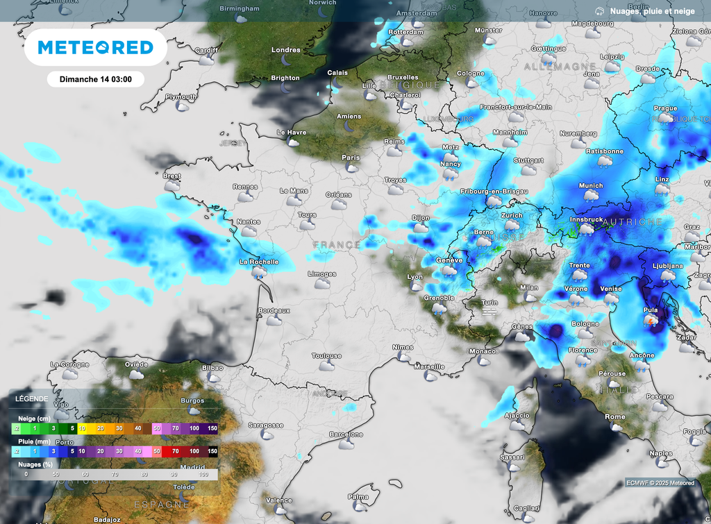 Encore un risque de pluies parfois orageuses dans le nord-est en milieu de nuit de samedi à dimanche. Encore un risque de pluies parfois orageuses dans le nord-est en milieu de nuit de samedi à dimanche.