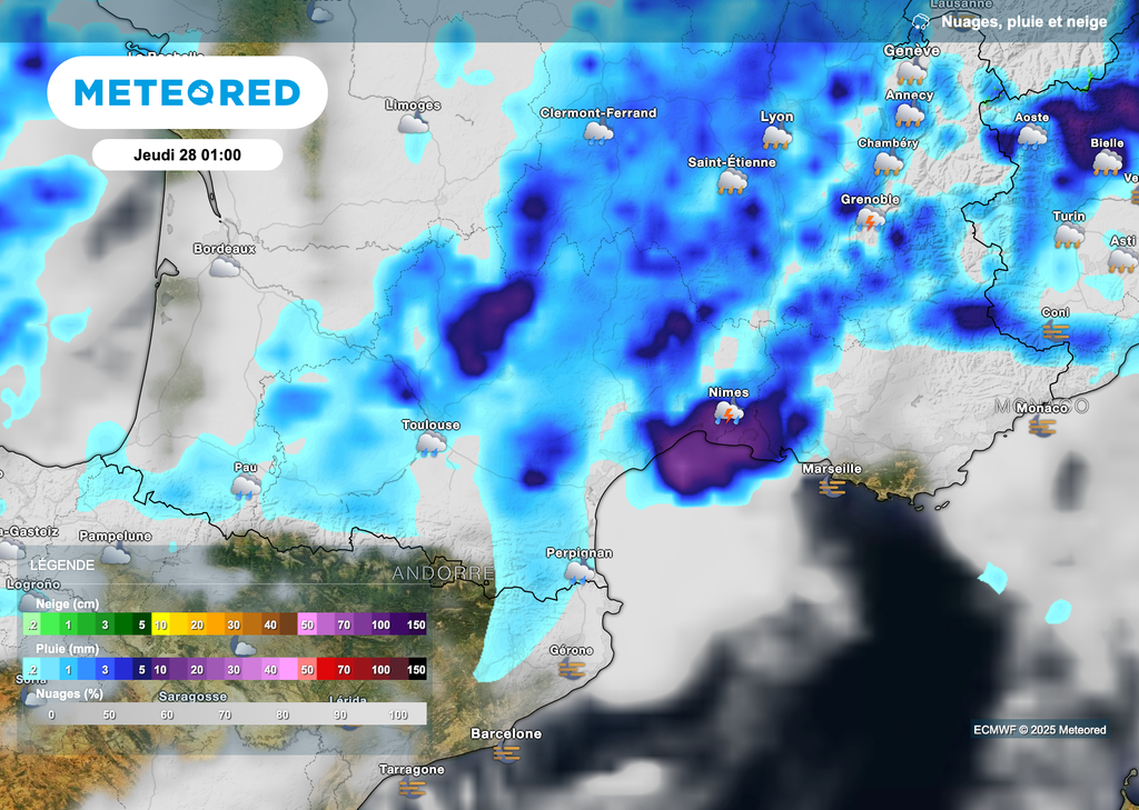 Orages parfois très pluvieux sur le Languedoc-Roussillon dans la nuit de mercredi à jeudi. Orages parfois très pluvieux sur le Languedoc-Roussillon dans la nuit de mercredi à jeudi.
