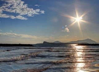 Ancora caldo e sole al centro-sud, qualche temporale al nord