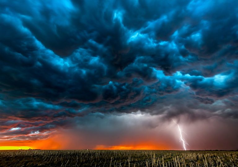 Meteo, ancora gran caldo per fine agosto ma attenzione ai forti temporali Meteo, ancora gran caldo per fine agosto ma attenzione ai forti temporali