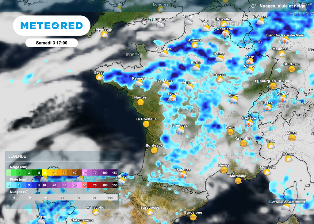 Le risque orageux s'étend à de nombreuses régions samedi après-midi.