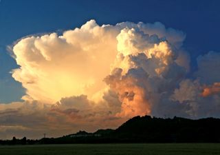 Meteo, caldo si ma non troppo e temporali in agguato: dove?