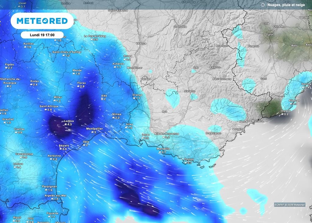 Beaucoup de pluie en direction des Cévennes. Beaucoup de pluie en direction des Cévennes.