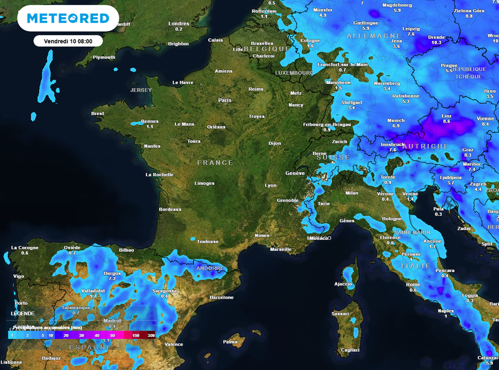 Cette semaine, aucune pluie n'est attendue en dehors du faible risque orageux en montagne. Cette semaine, aucune pluie n'est attendue en dehors du faible risque orageux en montagne.