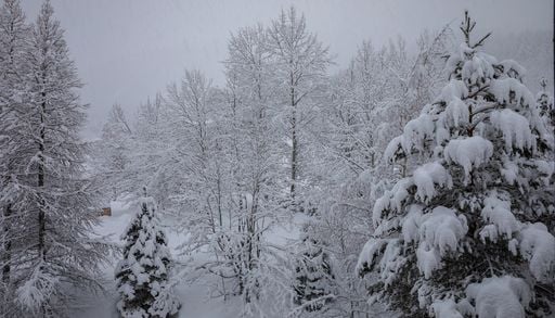 M&eacute;t&eacute;o : coup de vent, fortes pluies et m&ecirc;me neige ? Un profond changement de temps envisag&eacute; en France d&egrave;s le 14 mai