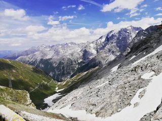 Meteo, in Italia un weekend di caldo anomalo con zero termico a 4500 metri: crisi climatica sempre più evidente