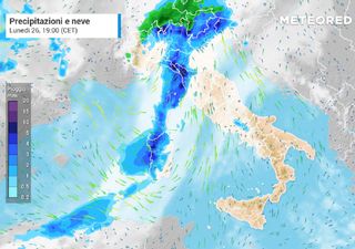 Meteo, da lunedì 26 ottobre nuova ondata di maltempo: torna la neve