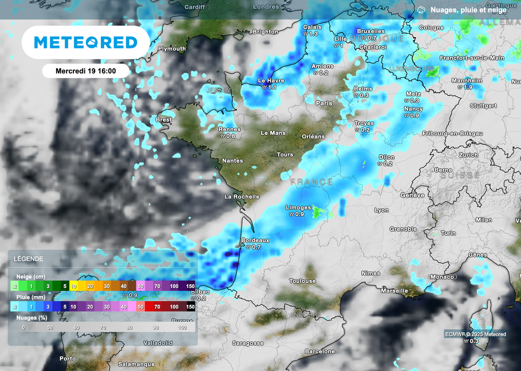 La perturbation progresse vers le sud cet après-midi. Carte à 16 heures selon le modèle ECMWF.