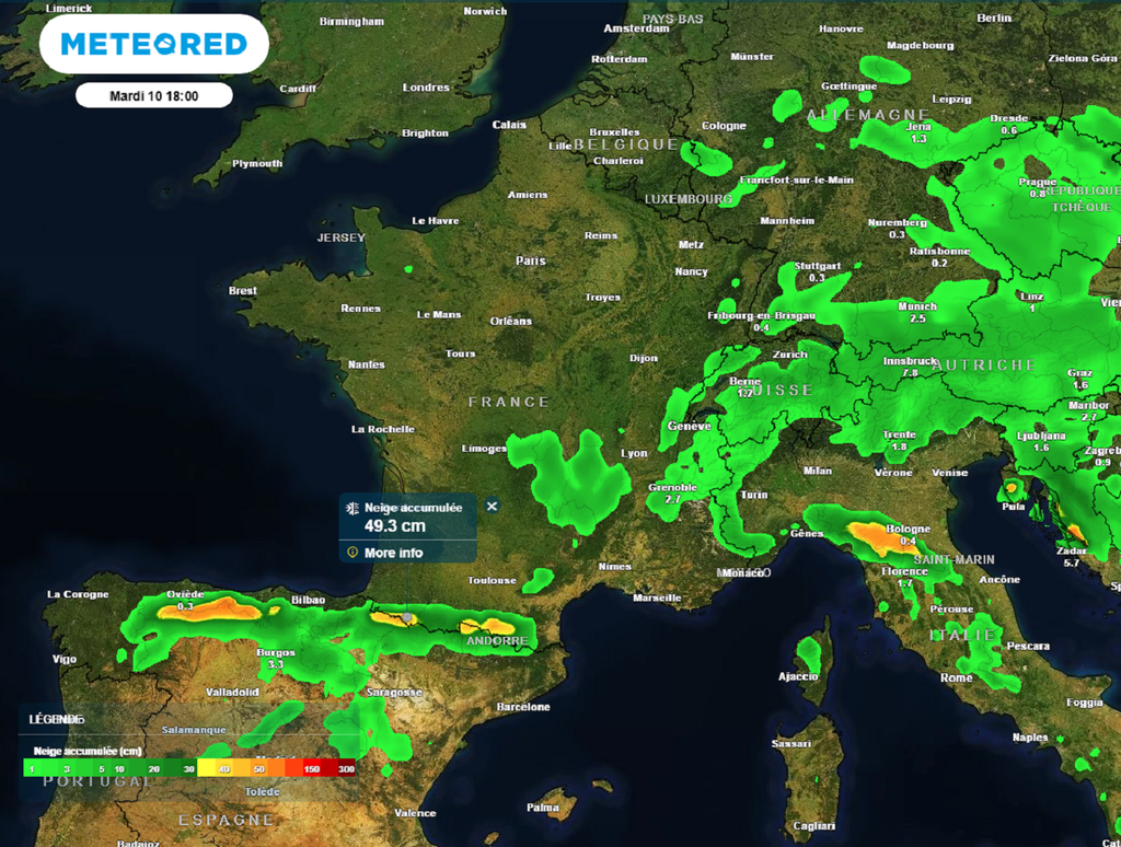 Alors qu'il est déjà tombé plus d'un mètre de neige ce week-end, près de 50 cm supplémentaires sont attendus dans les Pyrénées ces prochaines heures.
