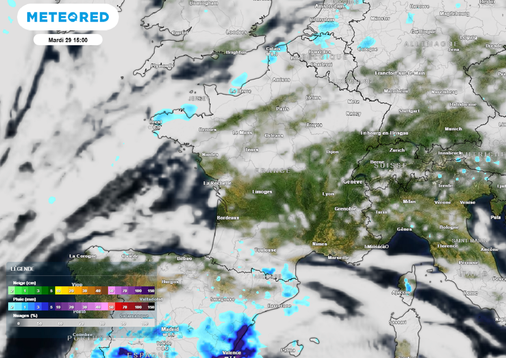 La grisaille s'annonce localement tenace cette semaine. Mardi après-midi, elle pourrait bien résister dans la moitié nord et le sud-ouest.