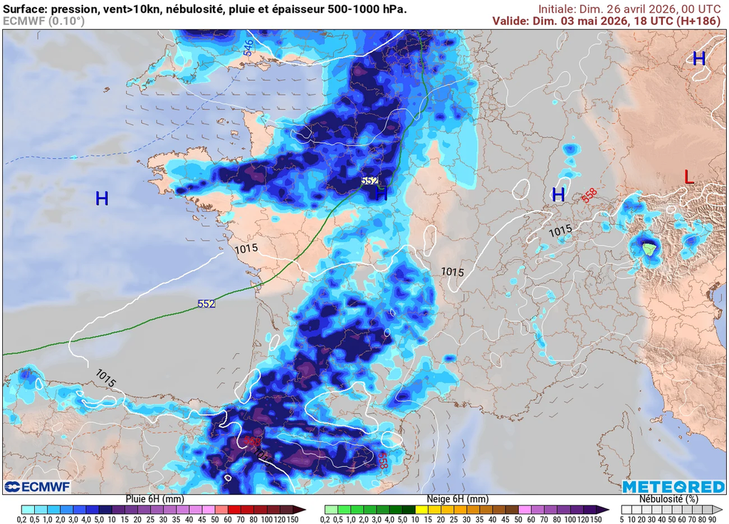 Début mai, des perturbations pourront circuler d'ouest en est.