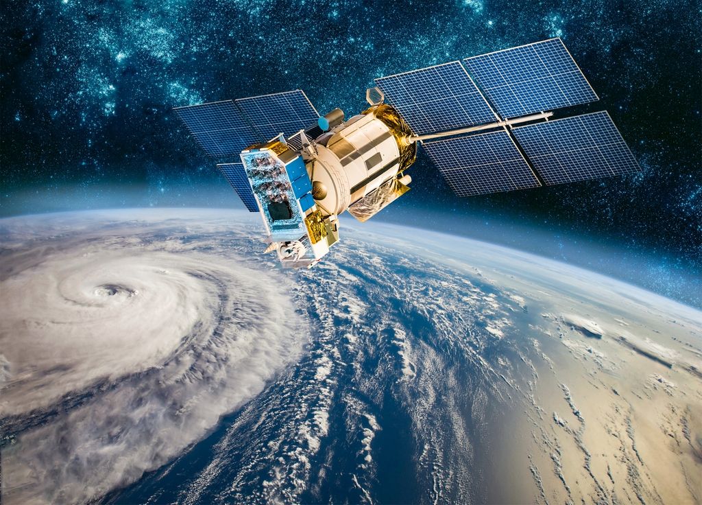 Satellite cyclones