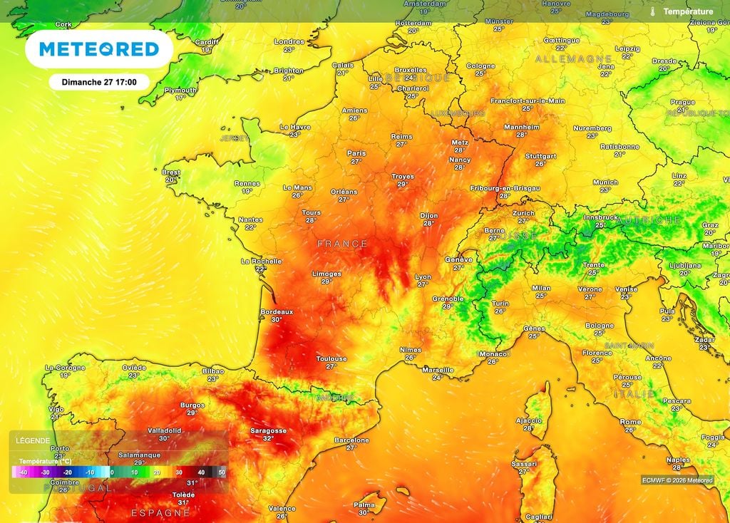 Une chaleur qui pourra se renforcer dimanche, ce à l'avant d'une perturbation. Une chaleur qui pourra se renforcer dimanche, ce à l'avant d'une perturbation.