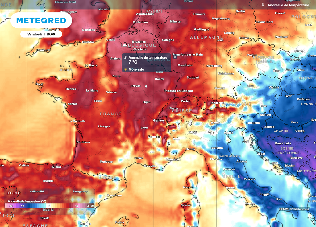Vendredi après-midi, c'est sur le quart Nord-Est que l'excédent thermique sera le plus important par rapport aux moyennes de saison.