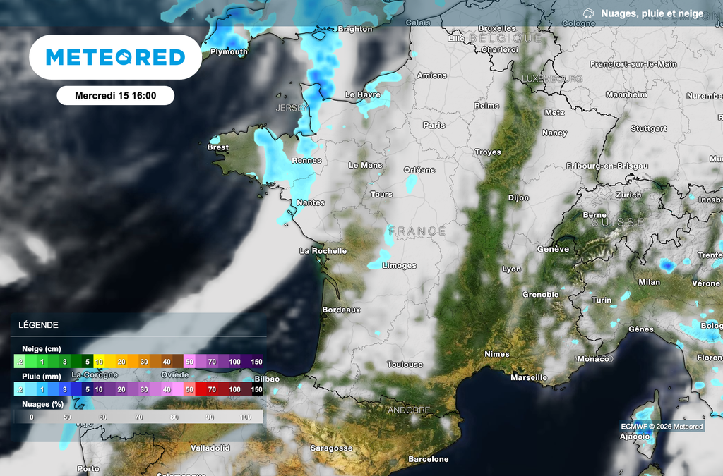 Les pluies gagnent du terrain l'après-midi. Les pluies gagnent du terrain l'après-midi.