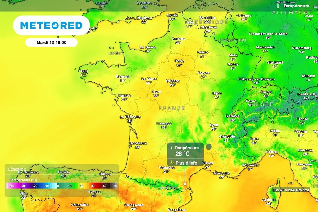 23 °C à Paris cet après-midi et près de 27 à 28 degrés dans l'intérieur du Roussillon ! 23 °C à Paris cet après-midi et près de 27 à 28 degrés dans l'intérieur du Roussillon !