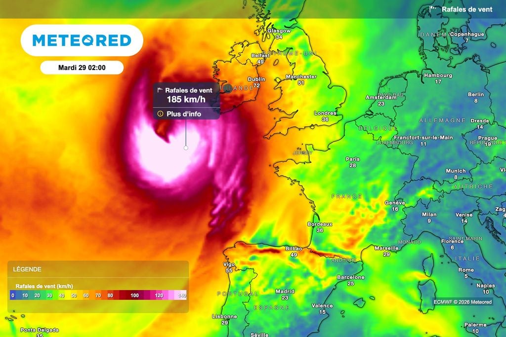 De violentes rafales de vent prévues sur l'Irlande la semaine prochaine avec l'arrivée de la première tempête automnale de la saison.