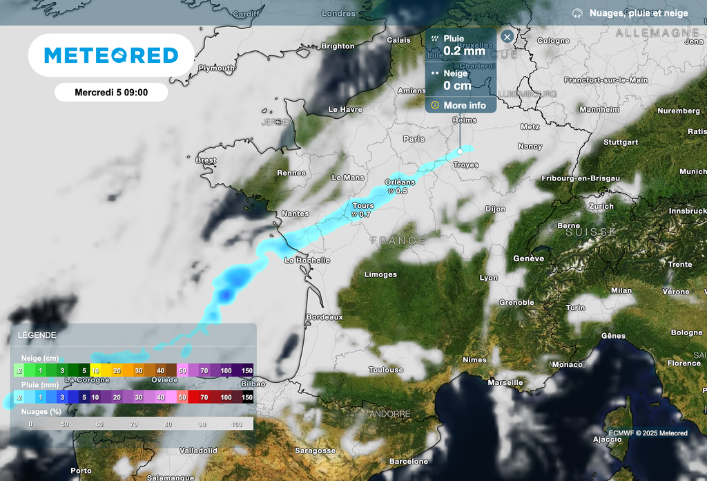 Traces de la perturbation ce mercredi matin en milieu de matinée. Les pluies sont très faibles mais peuvent tomber temporairement sur des sols gelés en Champagne-Ardennes. Traces de la perturbation ce mercredi matin en milieu de matinée. Les pluies sont très faibles mais peuvent tomber temporairement sur des sols gelés en Champagne-Ardennes.