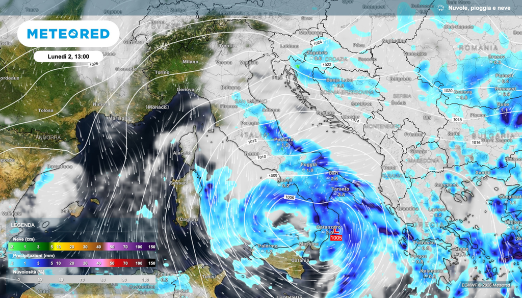 Lunedì 2 novembre si approfondisce il ciclone sullo Ionio Lunedì 2 novembre si approfondisce il ciclone sullo Ionio