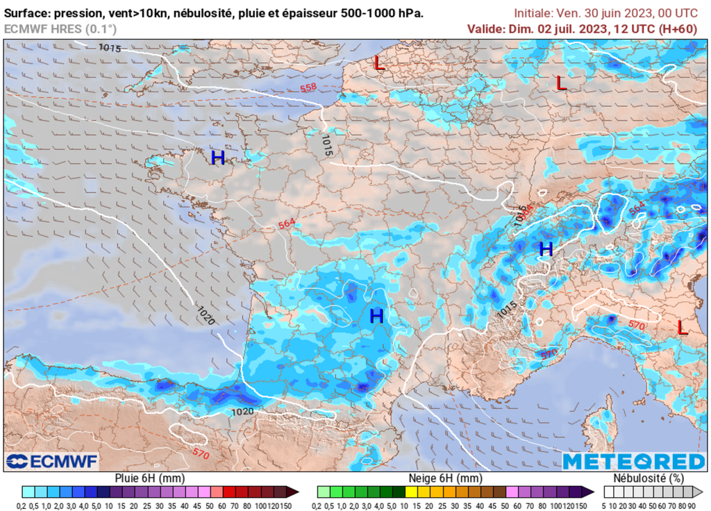 Des averses résiduelles pourront se manifester dimanche bien qu'elles soient assez discrètes.