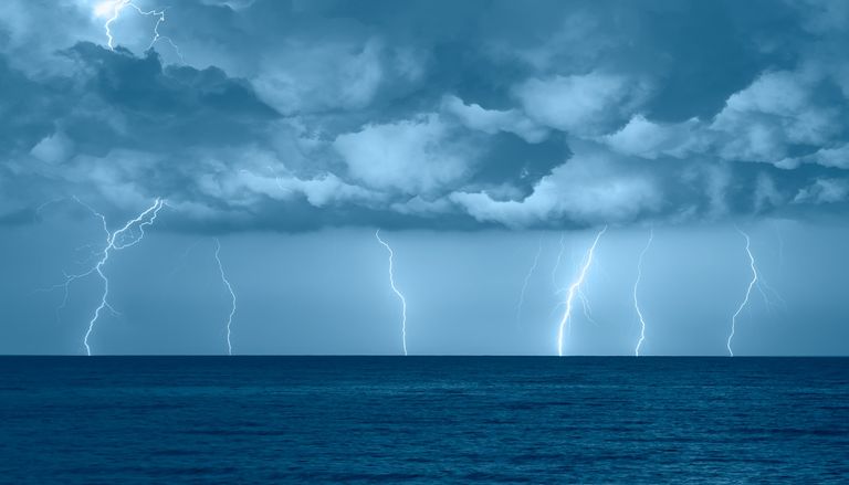 Meteo, la settimana di maltempo culminer&agrave; sabato 16 maggio con una ciclogenesi: nubifragi e burrasca al Centro-Sud