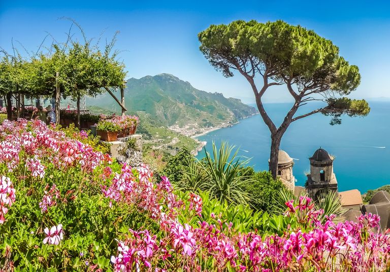 Meteo: come sarà la seconda metà di maggio? Quando arriva il caldo? Meteo: come sarà la seconda metà di maggio? Quando arriva il caldo?