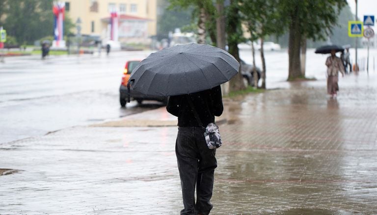Venerd&igrave; 25 allerta meteo in 7 regioni del Centro-Sud per rischio temporali. Come sar&agrave; il weekend?